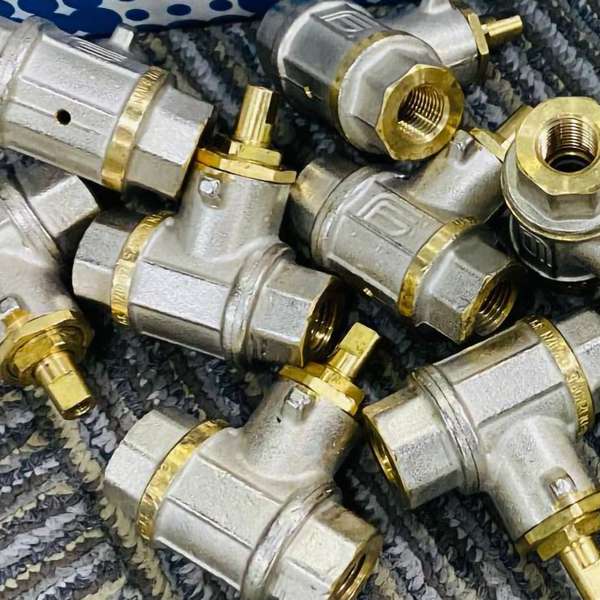 LECHLER 水嘴拉拔器 LECHLER 水嘴拉拔器