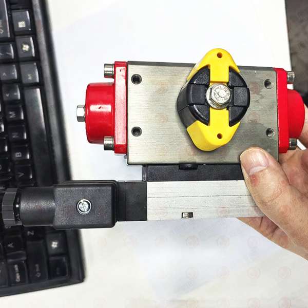 JUMO 温度控制器 JUMO 温度控制器